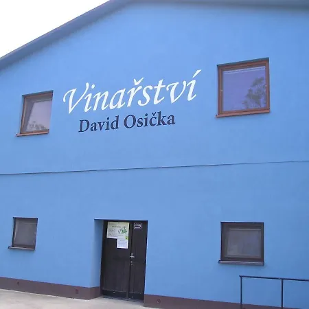 Vinarstvi David Osicka アパート *